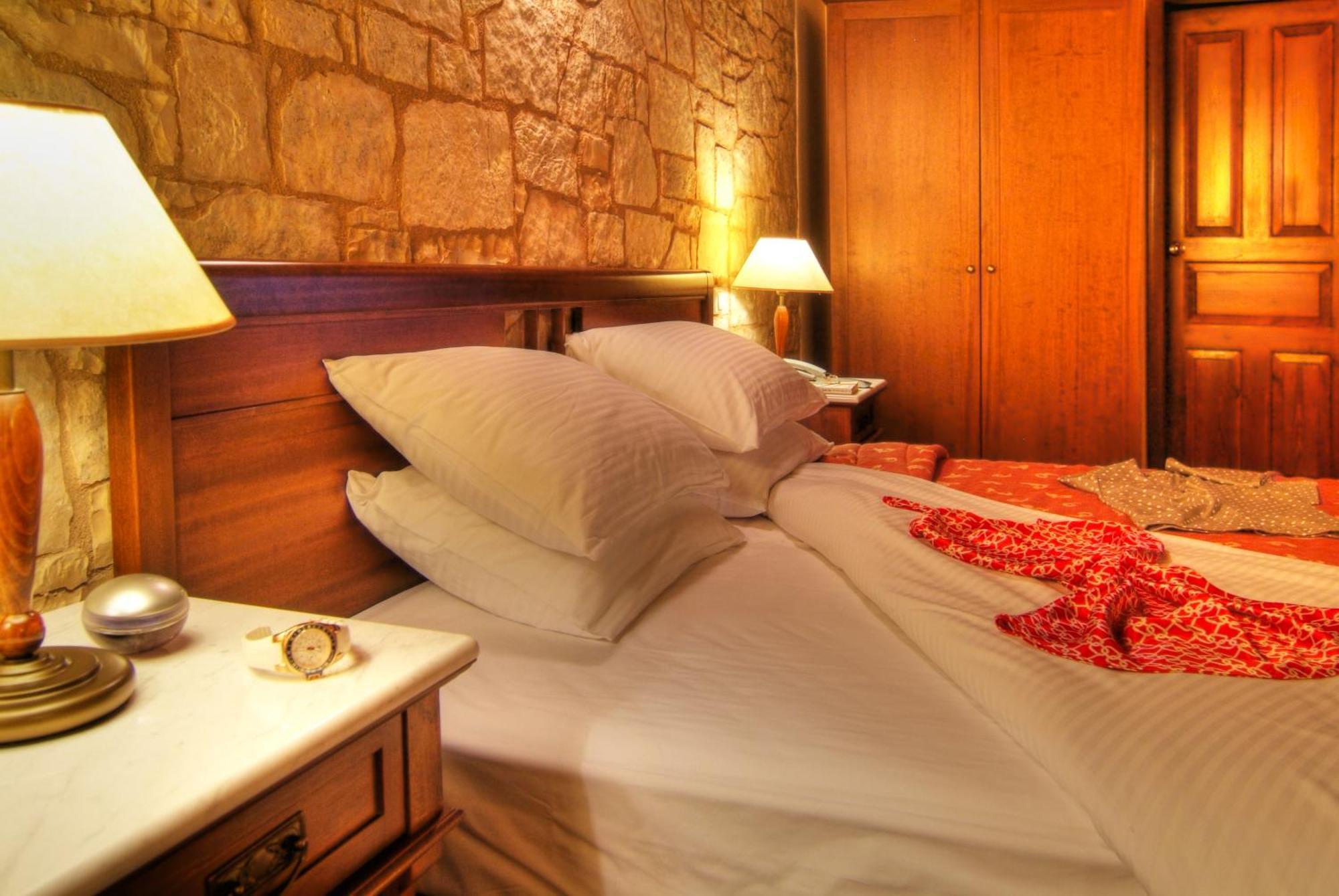 Alpen House Hotel & Suites Arachova Exterior foto